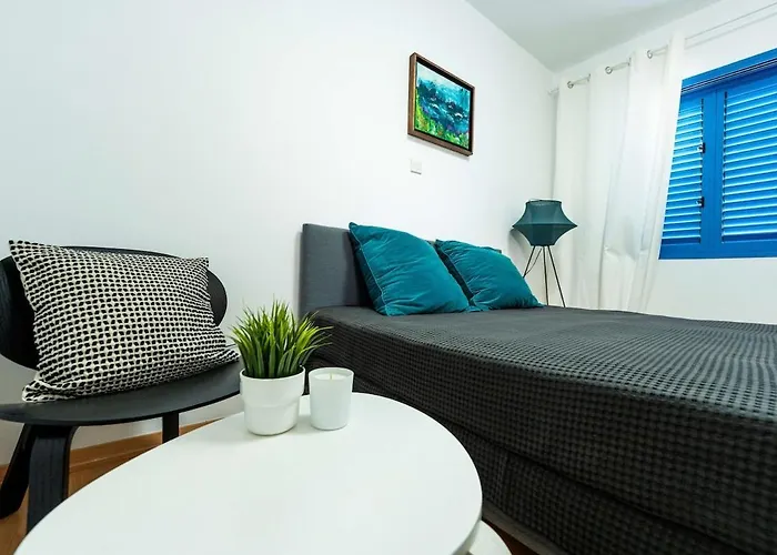 Apartmán Beachfront Mediterranean Escape 3bd Sea View Pentakomo